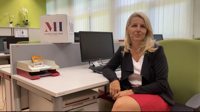 Eva Gruber, Direktorin der BHAK Fürstenfeld ist die Zusammenarbeit mit den regionalen Unternehmen ein besonders wichtiges anliegen.T | Foto: HAK Fürstenfeld