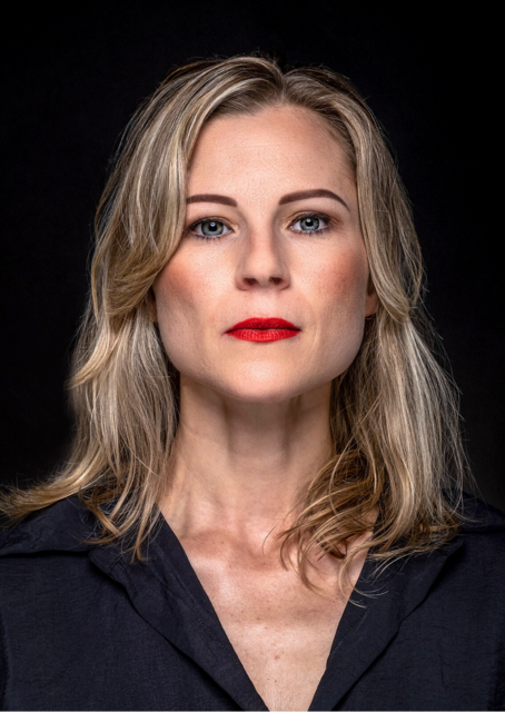 Susanne Praß ist professionelle Sängerin und Musical-Darstellerin sowie Co-Regisseurin und -Choreografin bei den MUS-EN. Beim ersten Musical-Festival Hallein ist sie für den künstlerischen Ablauf verantwortlich. | Foto: MUS-EN: das Musical-Ensemble