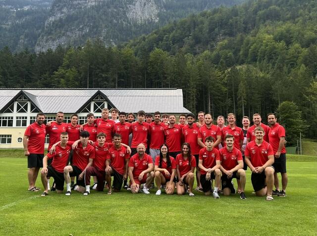 Die Mannschaft beim Trainingslager in Obertraun. | Foto: A.C. Wals