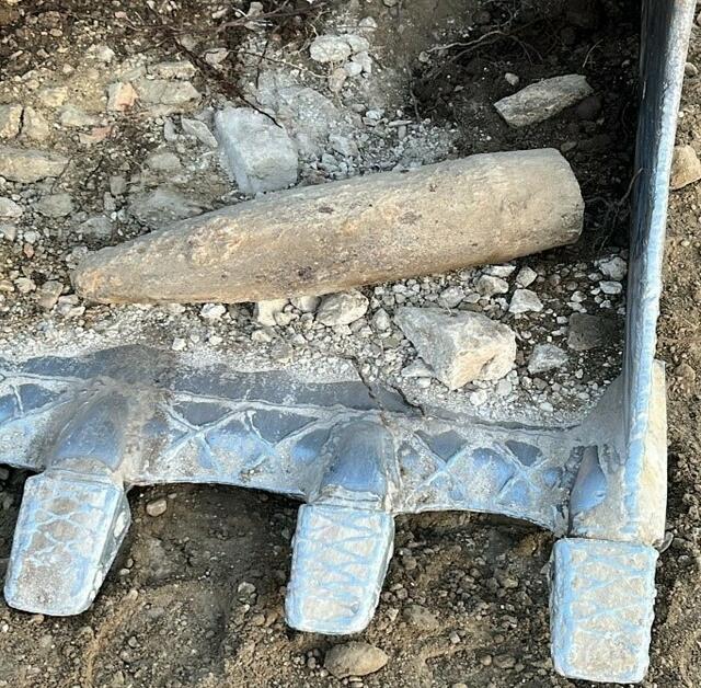 Eine durch Bauarbeiten freigelegte Sprenggranate in der Landstraße löste einen Blaulicht-Einsatz aus. | Foto: LPD Wien