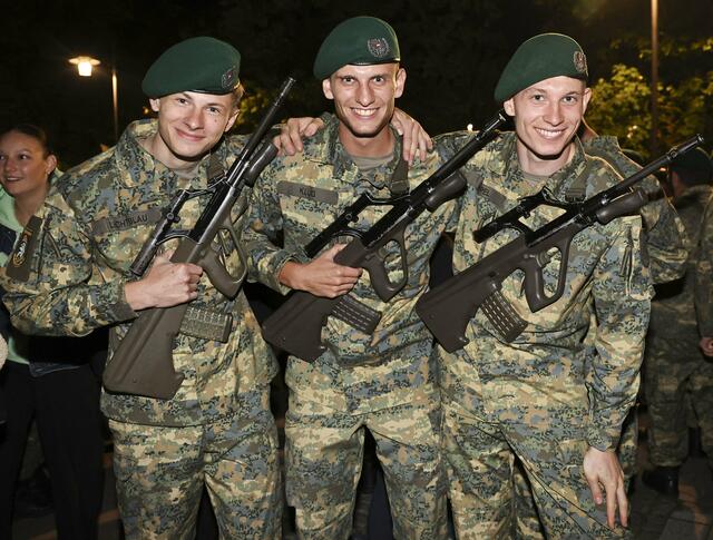 Beim Wehrdienst entstehen natürlich auch Freundschaften | Foto: Österr. Bundesheer
