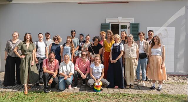 Das Musicville-Projektteam genoss den Ausflug zu den südoststeirischen Gastgeberinnen und Gastgebern. | Foto: Musicville