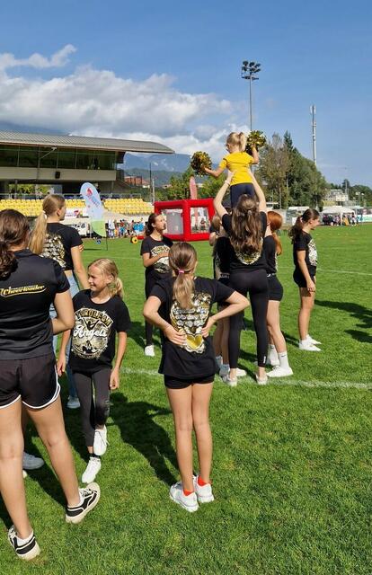 Besonders bei den Mädchen beliebt: die Station der Cheerleaders.