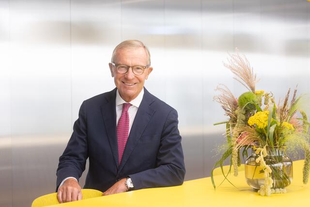 Wie sein Vater, der Alt-Landeshauptmann Wilfried Haslauer sen., eröffnete LH Haslauer einen weiteren Techno-Z Standort. | Foto: wildbild