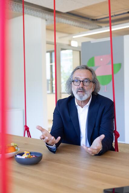 Werner Pfeiffenberge hatte bereits in seiner Dissertation die Idee des "Office Home" ausgearbeitet und konnte diese im Techno-Z Puch-Urstein in die Realität umsetzen. | Foto: wildbild