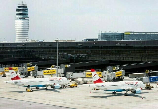 Auf der Landebahn am Wiener Flughafen wurde das Paar nach einer Zwischenlandung schließlich festgenommen. (Archiv) | Foto: Flughafen Wien AG