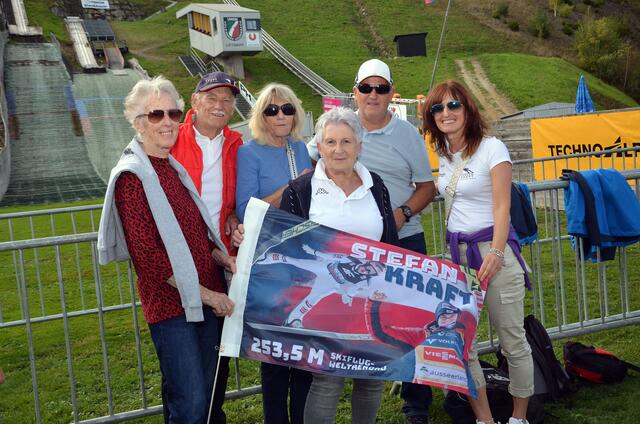 Fangruppe für Stefan Kraft | Foto: BRS/Pointinger