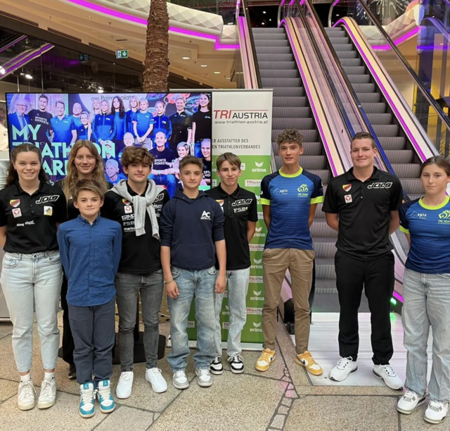 v.l.n.r. Leonie Hauser, Stephanie Ritter, Maximilian Feichter, Max Grün, Felix Feichter, Moritz Grün, Leon Ivantschitsch, Maximilian Mosshammer, Lilli Marleen Sagerschnig | Foto: Privat