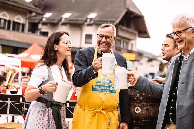 Bei der Festeröffnung: Vizebürgermeisterin Claudia Haslauer, Bürgermeister Robert Bukovc und Vizebürgermeister Hermann Gierlinger | Foto: Gemeinde Bergheim