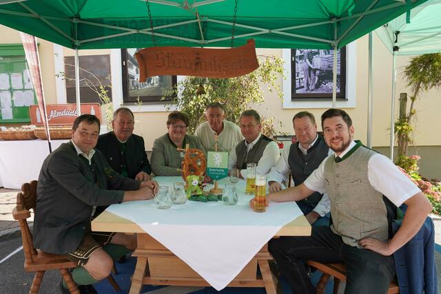 Im Rahmen des Aflenzer Kirtags lud die steirische ÖVP mit lokalen Vertretern zu einem Stammtisch in gemütlicher Atmosphäre. | Foto: STVP