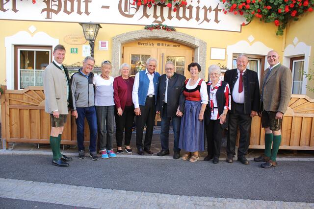 Von links: Bgm. DI Andreas Kaiser, Rupert Seitlinger (80. Geburtstag), Marianne Fingerlos (80. Geburtstag), Maria &amp; Josef Pichler (Goldene Hochzeit), Franz &amp; Theresia Sorger (Goldene Hochzeit), Rosina &amp; Peter Laßhofer (80. Geburtstag), Vizebgm. Hans Josef Kren
 | Foto: Marktgemeinde Mariapfarr