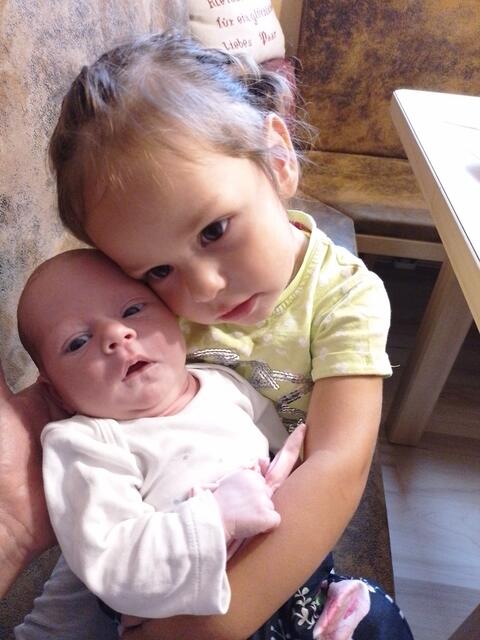 Mina
Geburt: 19. Juli 2023
Eltern: Manuela und Michael Horbath
Lödersdorf
3.550 g, 53 cm | Foto: KK