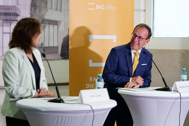 Der BIG-Geschäftsführer Wolgang Gleissner spricht über den Umbau. | Foto: Max Spitzauer