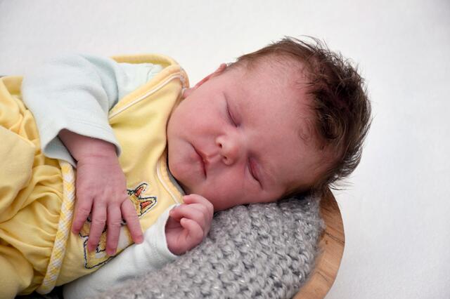 Valerie
Geburt: 19. August 2023
Eltern: Veronika Rohrbacher und Dominic Gross
St. Stefan
3.530 g, 52 cm | Foto: Baby Smile