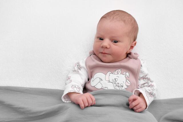 Marie
Geburt: 25. September 2023
Eltern: Nicole Nistl und Martin Neubauer
Kapfenstein
3.740 g, 52 cm | Foto: Baby Smile