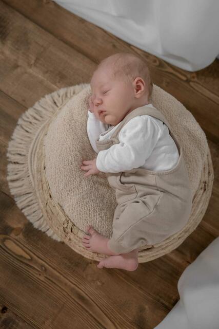 Julian Wiedner, Geboren: 15.08.2023, Eltern: Angelika und Hans-Peter Wiedner aus St. Ruprecht an der Raab, Gewicht: 4180 g, Größe: 55 cm | Foto: Herzensmomente Bianca