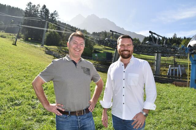 Leonhard Rasinger (r.) ist neuer Geschäftsführer bei den Serlesbahnen, Hans Glockengiesser (l.) wird ab Dezember sein Kollege bei den Elferliften sein. | Foto: Kainz