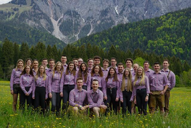 Die Burschenschaft Reisach ist für so einige Traditionen und Feierlichkeiten im Ort verantwortlich. | Foto: BS Reisach