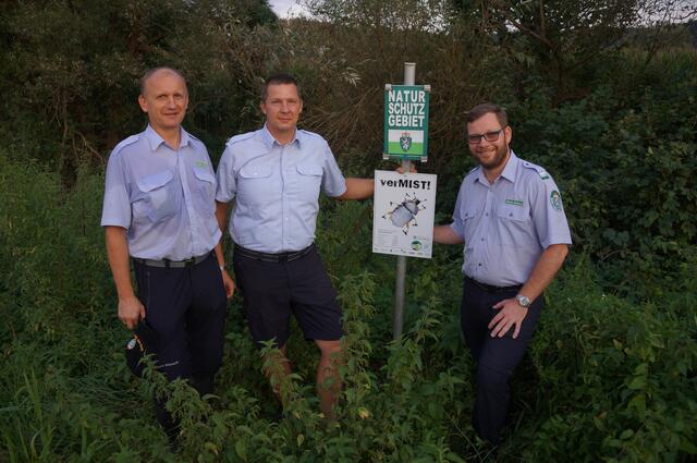 V.l.: André Winter, Renaldo Kuss und Raphael Narrath nach getaner Arbeit in Heimschuh.