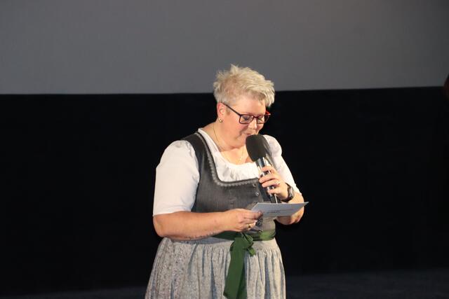 Moderiert wurde die Ehrungsfeier von Lilly Staudigl. | Foto: Nimpf