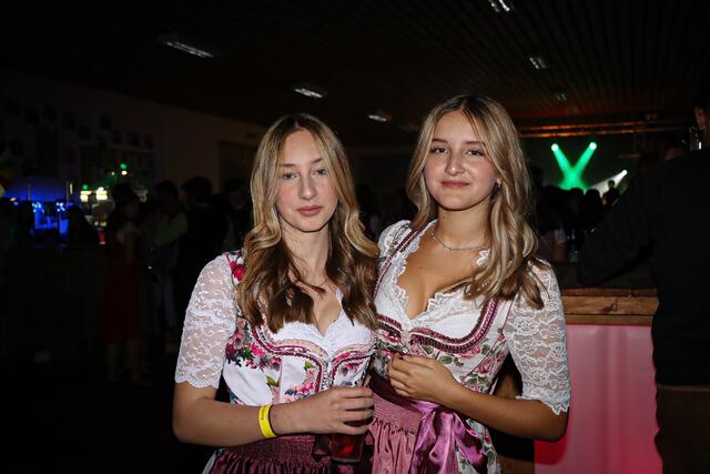 Lena und Lilly | Foto: Angelika Trzcinska