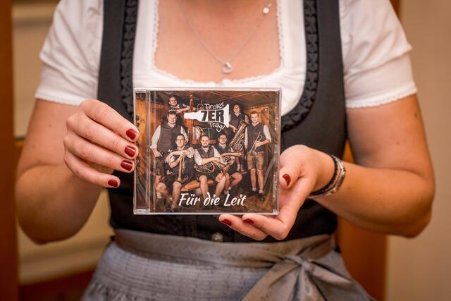 Das Cover der neuen CD "Für die Leit" | Foto: Holzmann