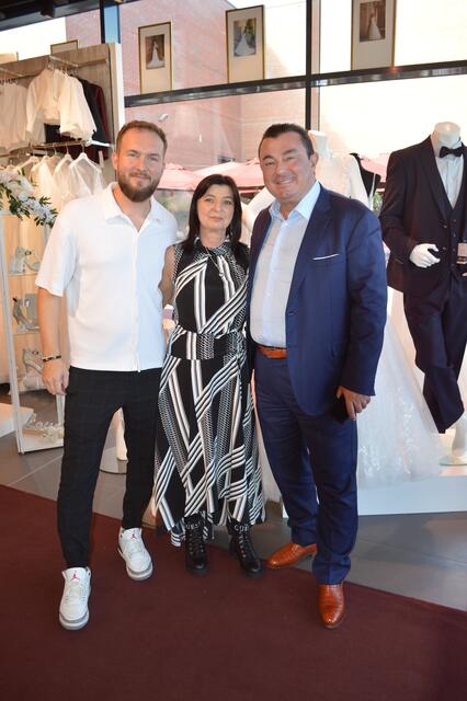 Patrik Zambori, Inhaber "L'Osteria", Claudia Kellner, Inhaberin "Einmal Prinzessin" und Richard Erlinge