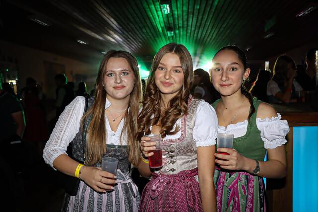 Melissa, Anja und Lisa | Foto: Angelika Trzcinska