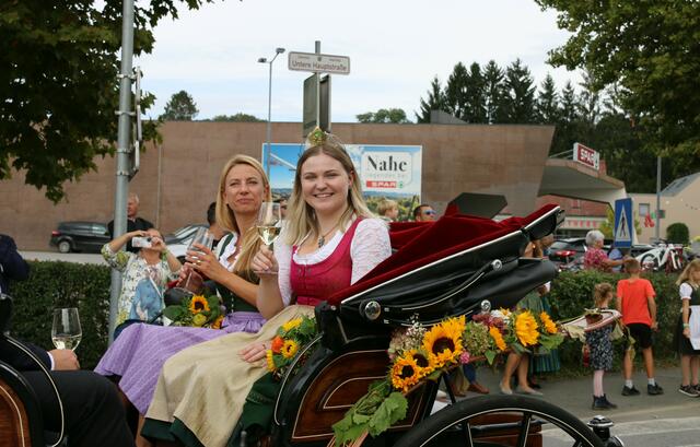 Dr. Juliane Bogner-Strauß, Sophie Friedrich