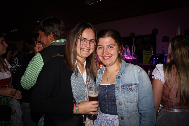 Eva und Melanie | Foto: Angelika Trzcinska