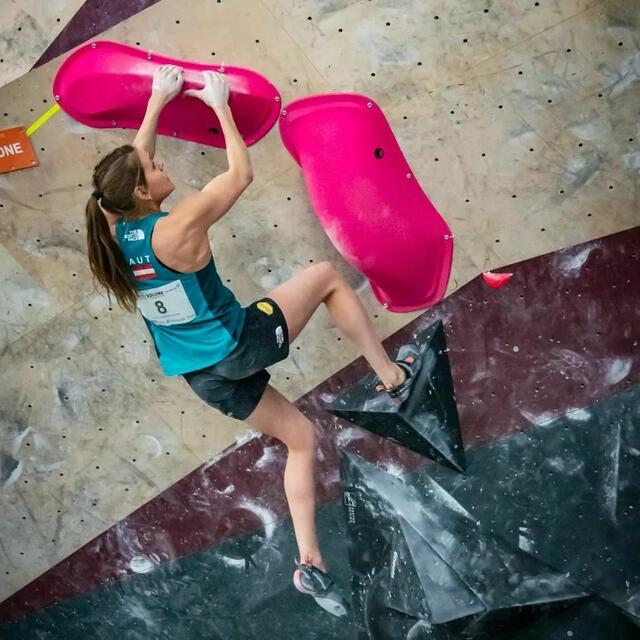 Beim dritten Boulderbash in der Volume Boulderhalle Villach wird am Samstag, 14. Oktober, um die Wette geklettert und anschließend gerockt. | Foto: Privat