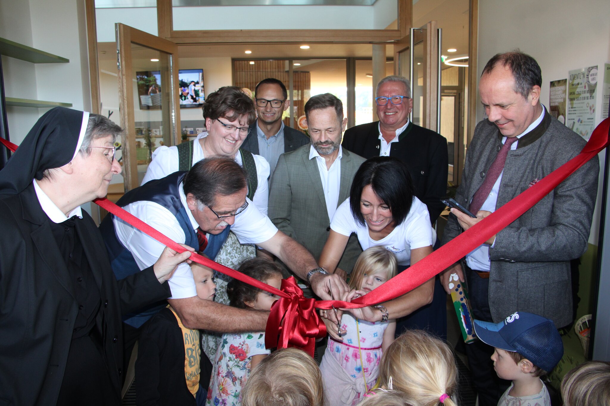 Neueröffnung: Markt Hartmannsdorf hat neuen Kindergarten und