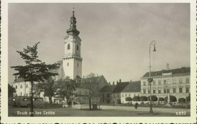 Damals... am Hauptplatz Bruck an der Leitha | Foto: Stadt Bruck/Leitha 