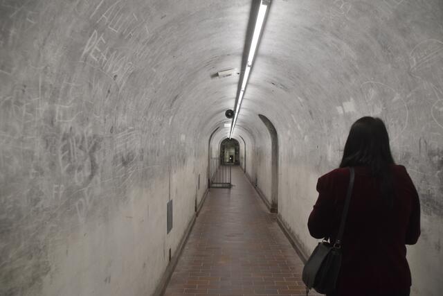 Die Bunkeranlagen ziehen sich durch den Berg. | Foto: Thomas Fuchs