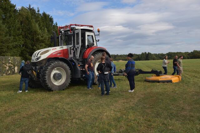 Der splittergeschützte Traktor | Foto: ÖBH, Petra Pollak