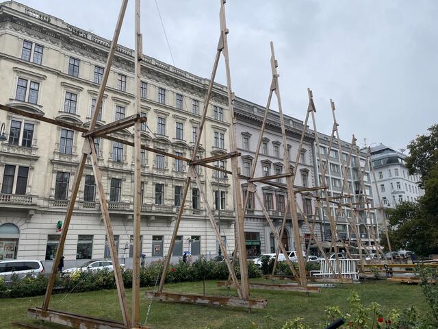 39 Meter lang war die Kunstinstallation auf Zeit. | Foto: Teischl/RMA