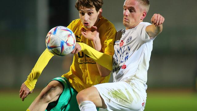 Der Vöcklabrucker Sportclub und der TSV Frankenmarkt trennten sich in der achten Runde der 1. Klasse Süd 0:0. | Foto: Helmut Klein
