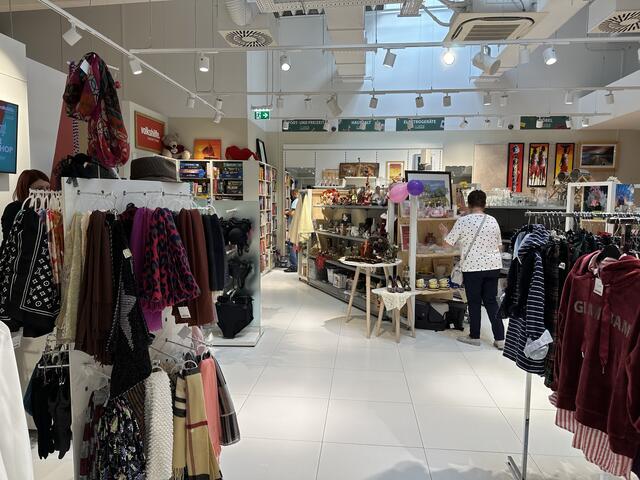 In Wels hat der Volkshilfe Revital-Concept-Store im Welas Park mit einer großen Modenschau eröffnet. | Foto: BRS