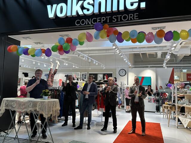 In Wels hat der erste Volkshilfe Revital-Concept-Store im Welas Park mit einer großen Modenschau eröffnet. | Foto: BRS