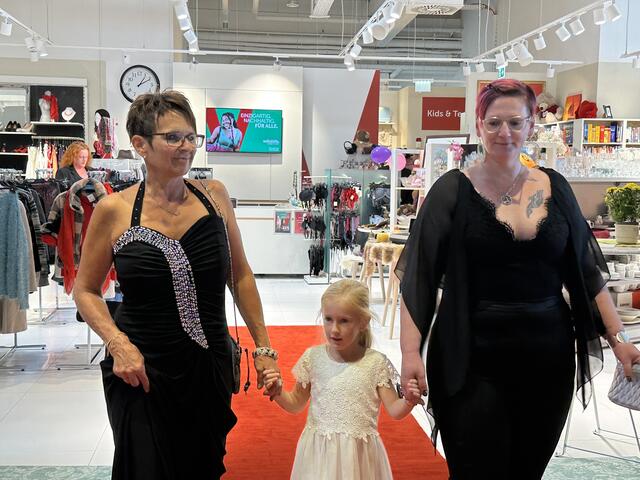 In Wels hat der erste Volkshilfe Revital-Concept-Store im Welas Park mit einer großen Modenschau eröffnet. | Foto: BRS