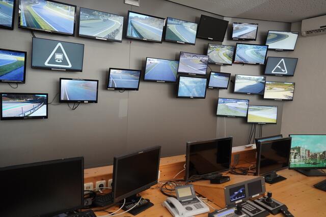 Die Race-Control am Salzburgring. | Foto: Emanuel Hasenauer