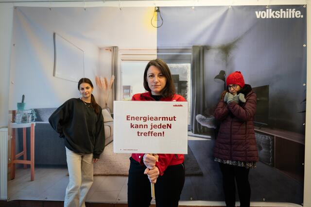 Maria Dietrich, Vorsitzende der Volkshilfe Linz, prangert zum Tag der Armut an, dass auch im wohlhabenden Österreich viele Menschen ihre Wohnung aus finanziellen Gründen nicht warmhalten können und weist darauf hin, dass Energiearmut jede(n) treffen kann. | Foto: Volkshilfe OÖ
