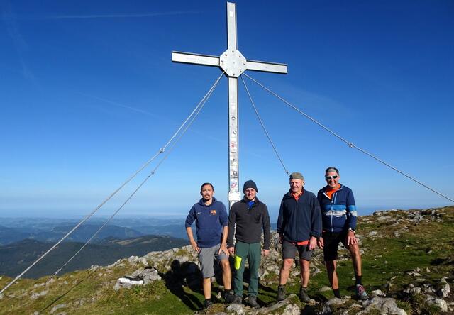 Ich treffe oben Thomas, einen ehemaligen Schüler von mir, und seinen Cousin Christoph.