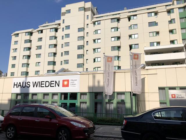 Im Haus Wieden kam es zu einem Raubüberfall. Der Tathergang ist noch Gegenstand von Ermittlungen. | Foto: Mathias Kautzky