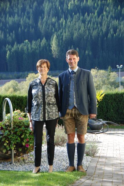 Jubilarin Berta Bliem und Bgm. Thomas Kößler