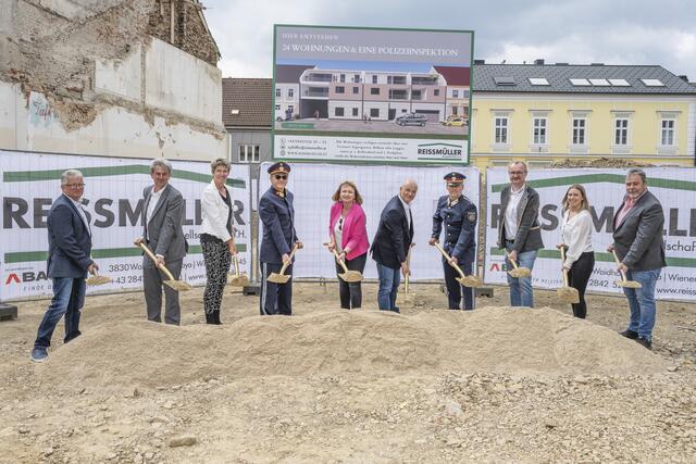 Vitis: Zur Belebung des Ortskerns wird groß gebaut: 24 neue Wohnungen und eine Polizeiinspektion sind im Projekt vereint. | Foto: Marktgemeinde Vitis