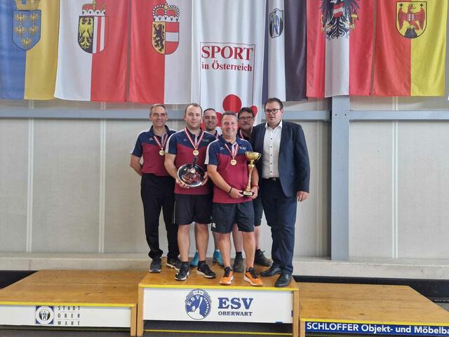 Die Herren vom ESV ASKÖ Tauchen holten den ASKÖ Bundesmeistertitel im Stocksport. | Foto: ASKÖ Burgenland