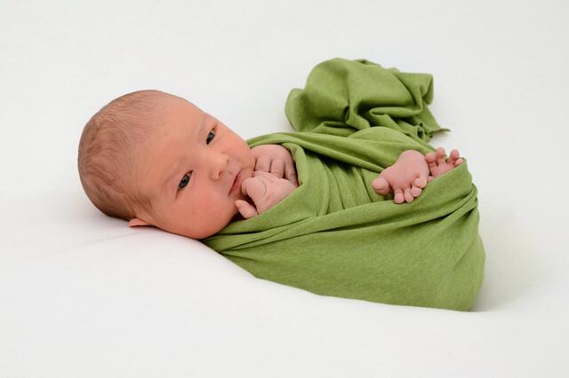 Paul
Geburtsdatum: 20.9.2023
Gewicht: 3960 g
Größe: 54 cm
Eltern: Jasmin Rainer und Helmut Vezonik aus Eibiswald
 | Foto: babysmile