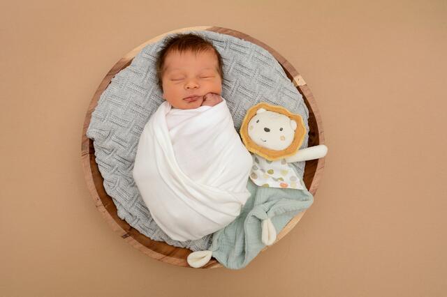 ELIAS
Geburtsdatum: 07.10.2023
2.965 g, 52 cm, St. Ilgen
Eltern: Rebecca und Samuel Wöls | Foto: Baby Smile