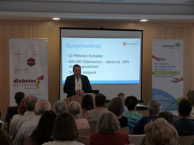 Prim. Dr. Wilhelm Wlassits bot wertvolle Einblicke in die Prävention und den Umgang mit der weit verbreiteten Erkrankung Diabetes Typ 2!